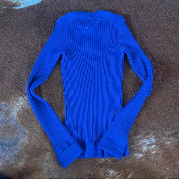 MM6 MAISON MARGIELA V NECK RIBBED KNIT SWEATER - Picture 5 of 5